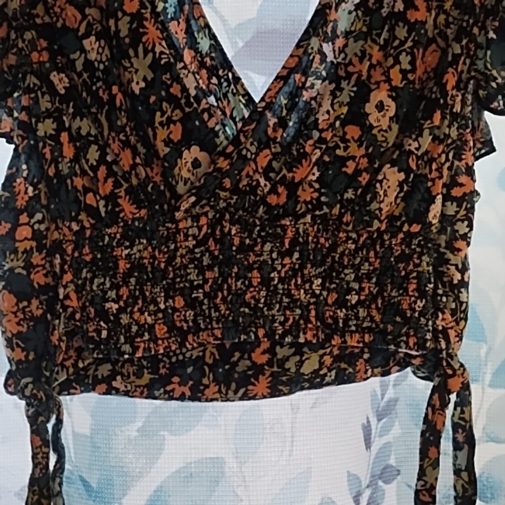Free People Small Top - Picture 5 of 6